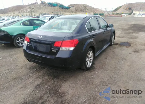 2013 Subaru Legacy 2.5I Premium z USA, uszkodzony, nr VIN 4S3BMBB62D3027134